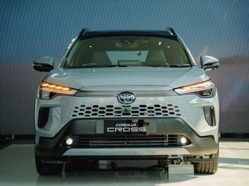 Corolla Cross 1.8V2
